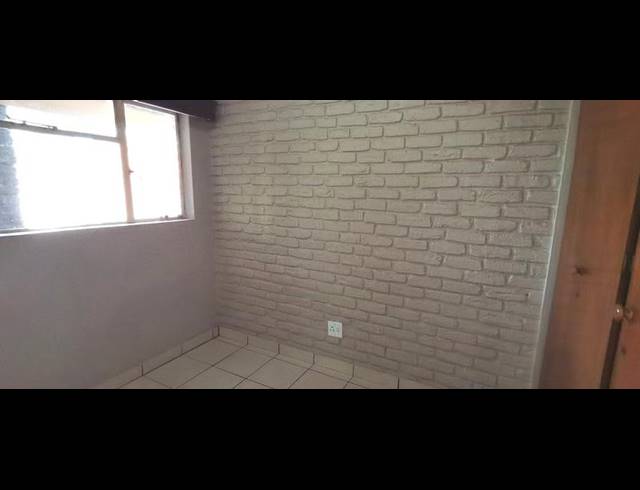 3 BEDROOM PROPERTY TO RENT IN WITPOORTJIE